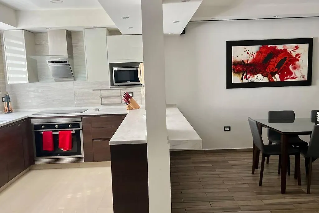 Amalfi Apartment, Spacious & Excellent Location Playa del Carmen Mexico